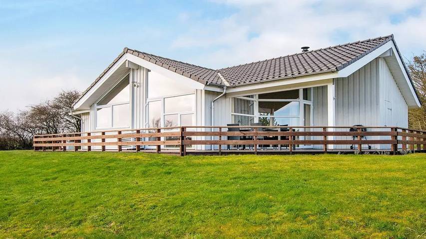 Ferienhaus für 7 Personen, mit Sauna und Garten in Nordborg