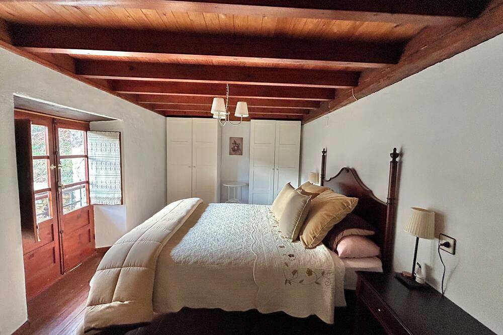 Breathe tranquility and nature 3' away from Cangas de Onís. in Parres, Provincia de Asturias