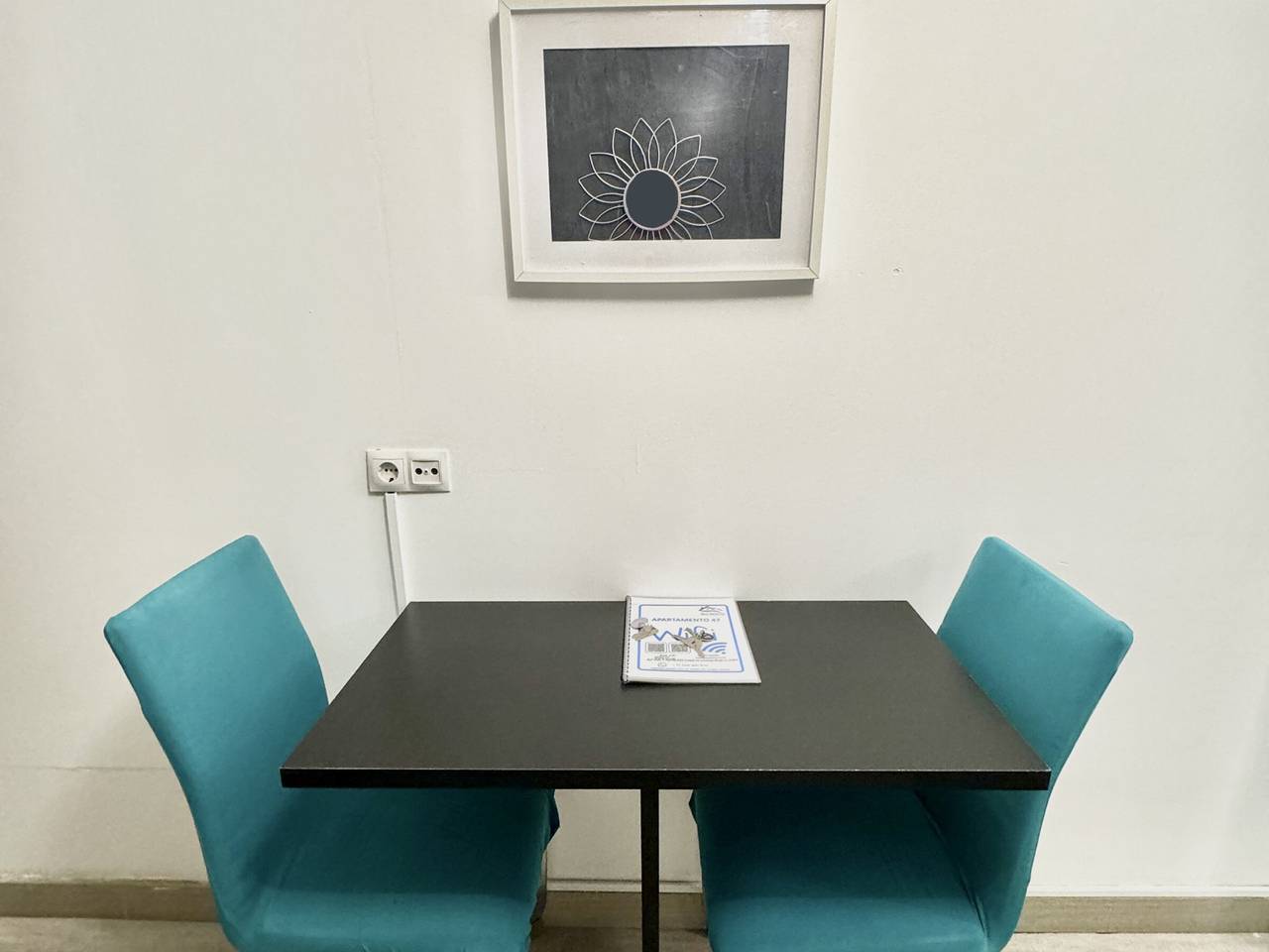 Studio entier, Studio chaleureux en centre-ville - 2 pers. in Centro (Madrid), Madrid