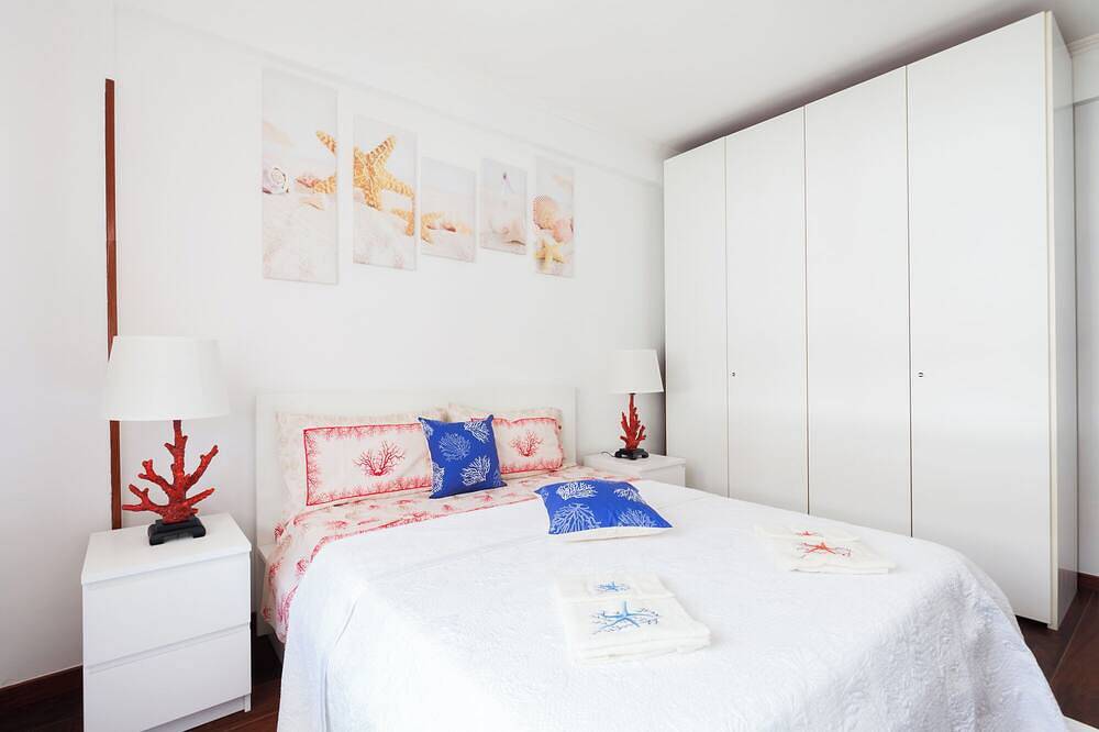 Entire apartment, Titty Beach Luxury House in Santa Marinella, Rome Province