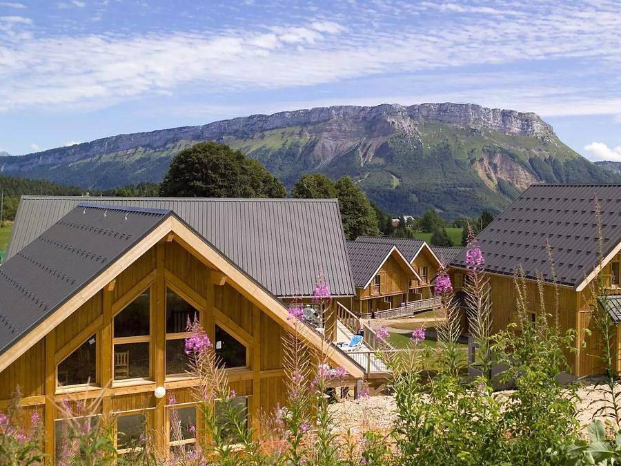 Camping für 8 Personen in Les Déserts, Bauges