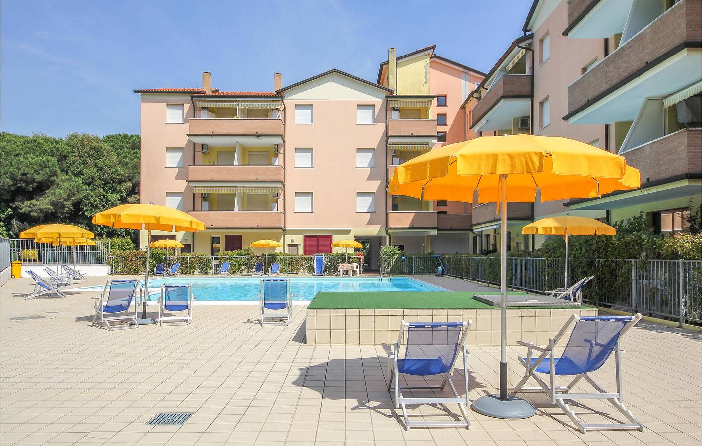 Appartamento intero, Appartamento sulla spiaggia con parcheggio e cucina in Rosolina Mare, Polesine
