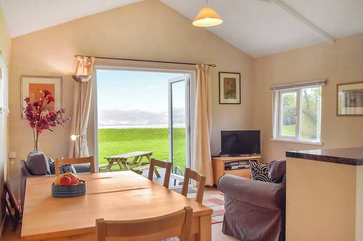 2 Schlafzimmer Unterkunft in Llansteffan in Carmarthenshire