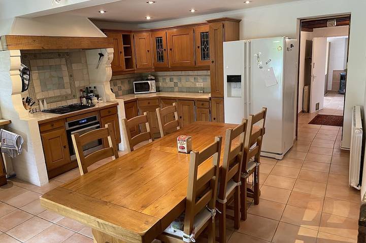 Gîte pour 8 personnes, avec jardin à Nanteuil-Auriac-de-Bourzac - 2