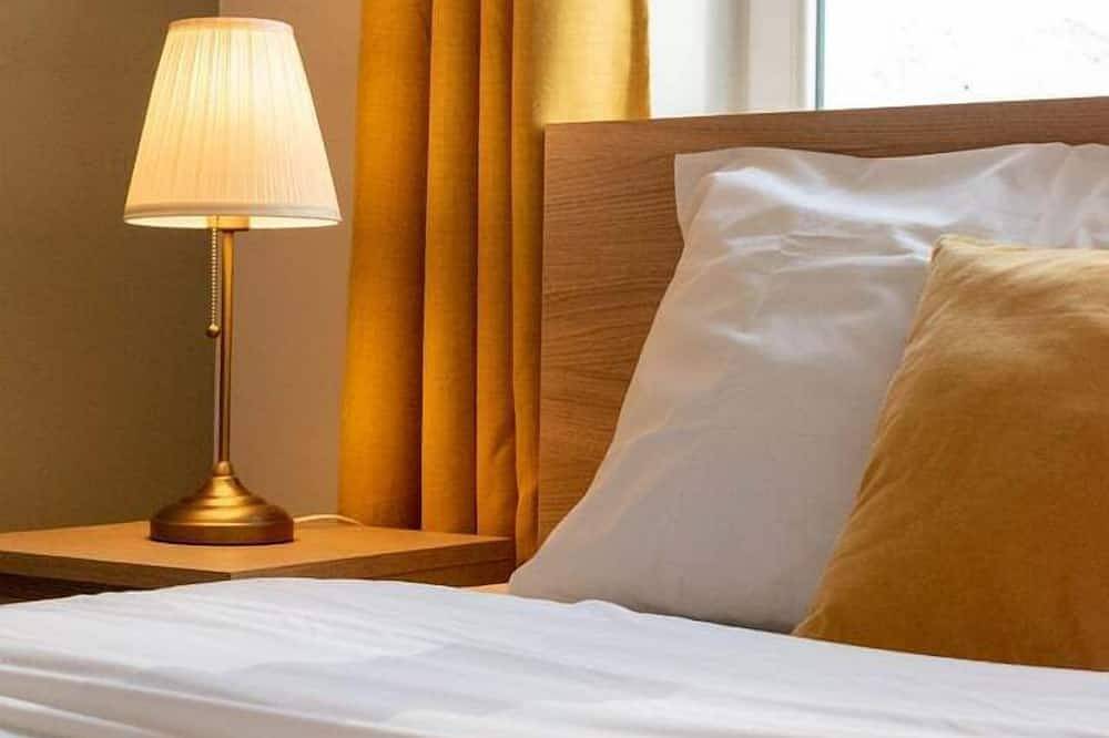 Ganze Wohnung, Lille Centre: 2bed 2bath apartment! in Lille, Lille und Umgebung