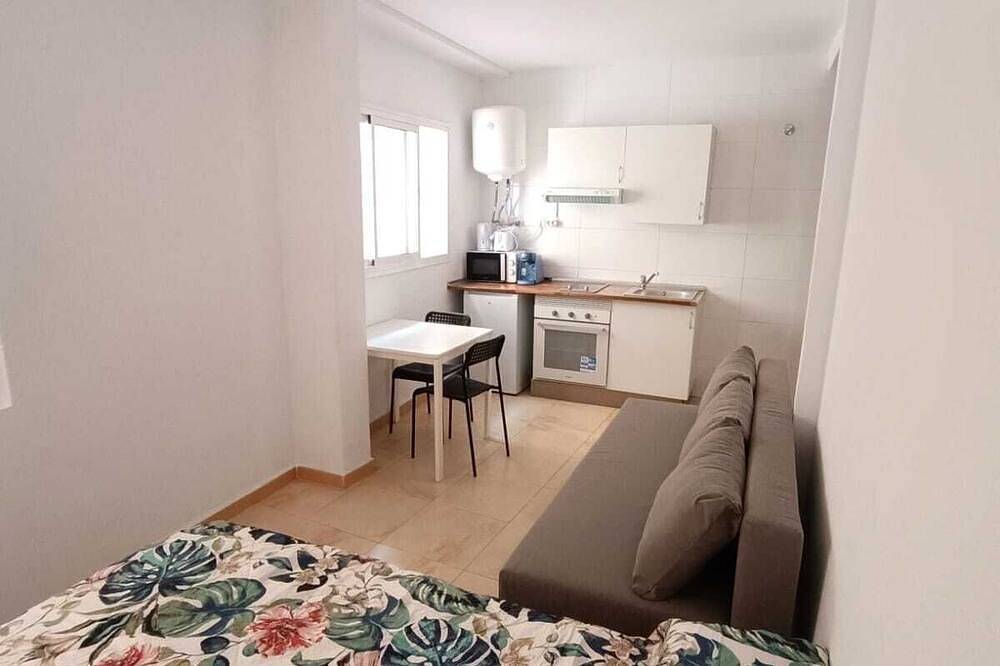 Entire apartment, Apartments Next to Larios street in Malaga Centro Historico, Malaga