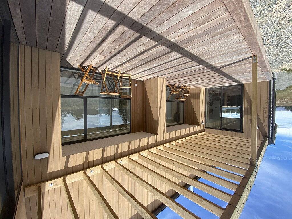 Ruataniwhat Retreat - Free Wifi in Twizel, Mackenzie District