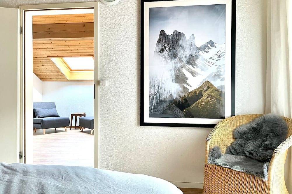 Ganze Wohnung, Relaxed Loft Stay Between Lake & Mountains in Leissigen, Thunersee