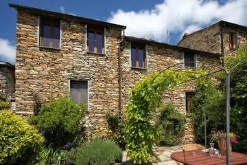 Gîte pour 6 personnes, avec terrasse et vue, animaux acceptés à Carpasio