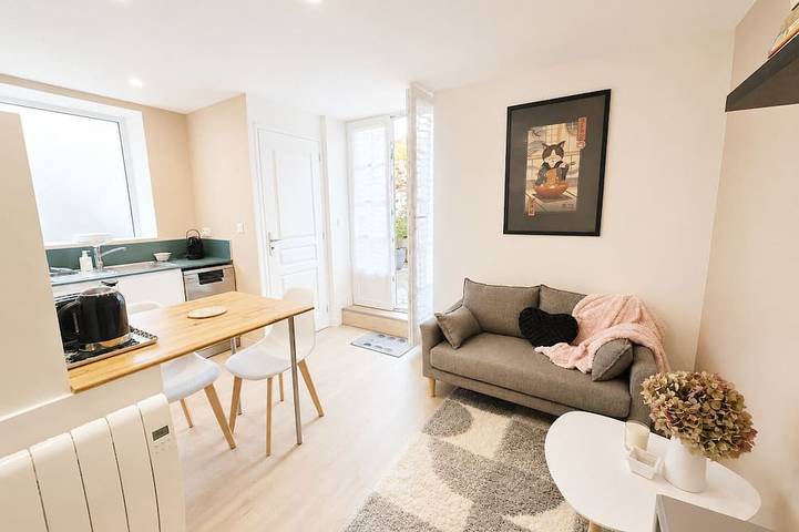 Location de vacances pour 2 personnes, avec Terrasse à L'Isle-d'Espagnac