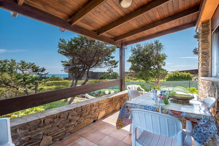 Location de vacances pour 4 personnes, avec jardin à Stintino