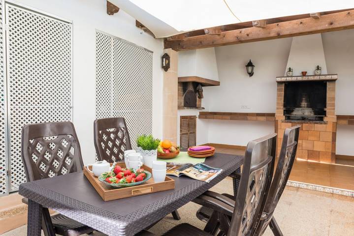 Ca Na Dora - Ferienhaus mit Privatgarten in Santanyi. Wifi gratis in Santanyí, Mallorca Süden
