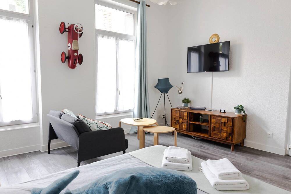 Entire apartment, Résidence Carnot - Chez Murillo in Vichy, Vichy region