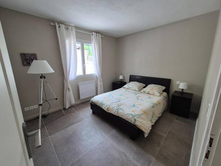 Location de vacances pour 6 personnes, avec vue et jardin à Séranon - 2