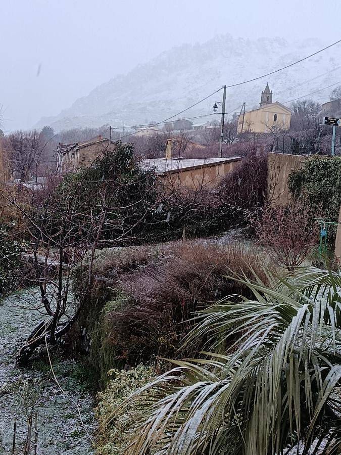 Gîte pour 4 personnes, avec vue ainsi que terrasse et vue sur le lac, animaux acceptés à Manso (homonymie) - 4