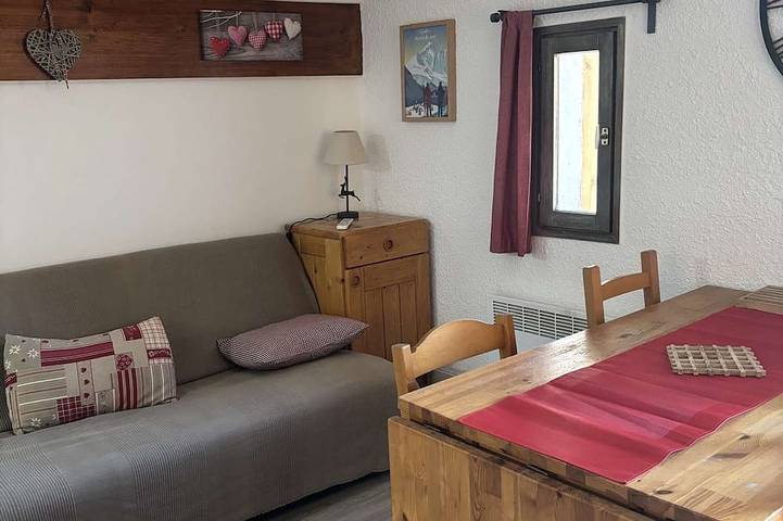Appartement entier, Studio pour 4 pers. au cœur de L'Alpe d'Huez, proche télécentre, animaux acceptés in Huez, Parc national des Écrins
