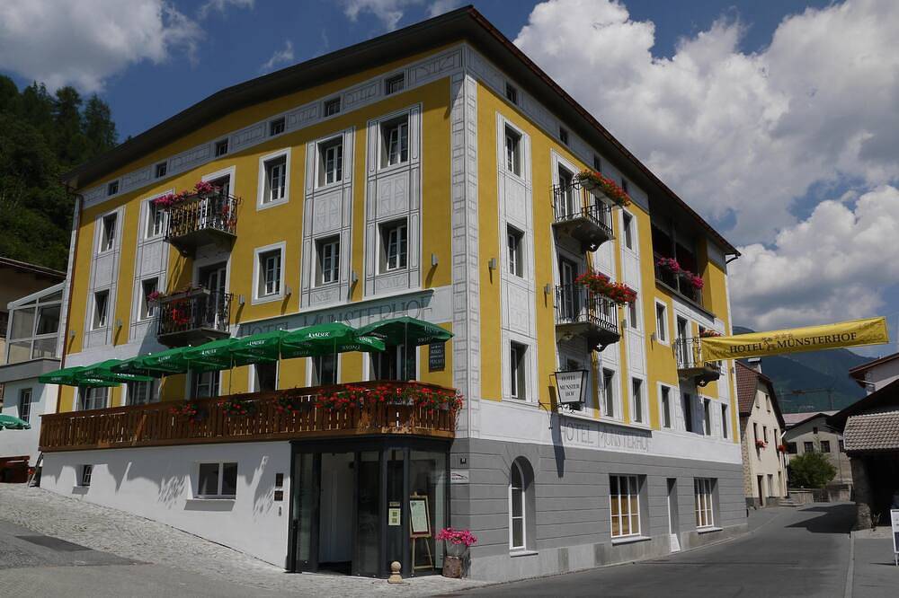 Ganze Wohnung, Ferienwohnung Münsterhof 66m² in Val Müstair, Unterengadin