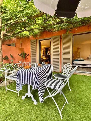 Chambre d’hôte pour 4 personnes, avec jardin, animaux acceptés à Saint-Tropez