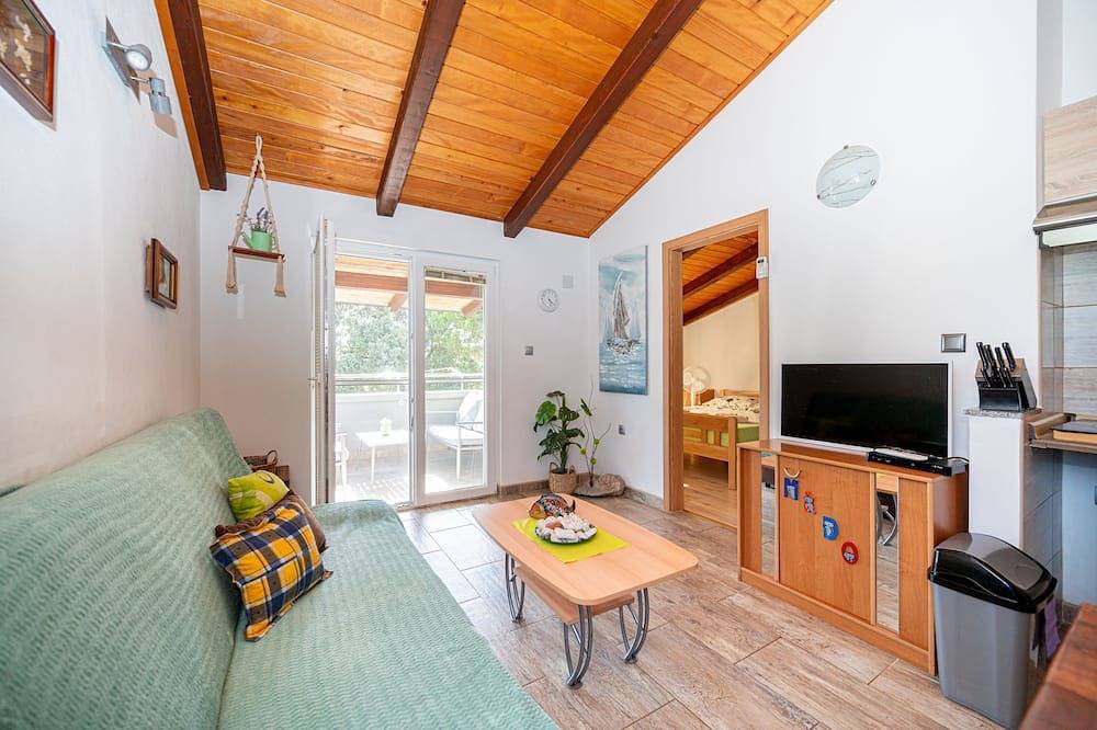 Ganze Wohnung, 1-Zimmer-Ferienwohnung mit Terrasse Silba in Zadar (Kommun), Silba