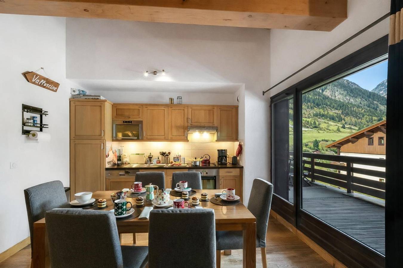 Entire apartment, L'Ours Bleu B33 - Ski in Ski out in Vallorcine, Massif du Mont-Blanc