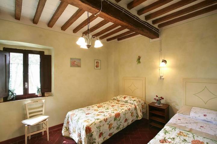Villa near San Gimignano, with pool, air conditioning, and beautiful views in Montaione, Firenze province