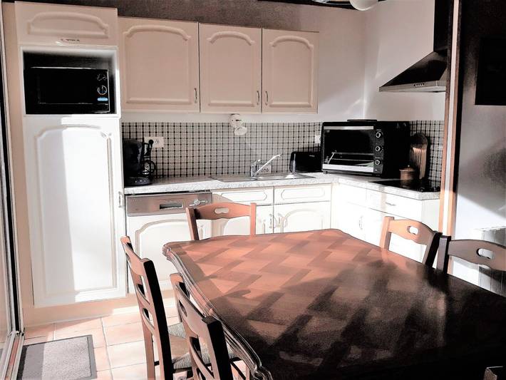 Gîte pour 6 personnes, avec jardin et terrasse en Cotes-d'Armor - 4