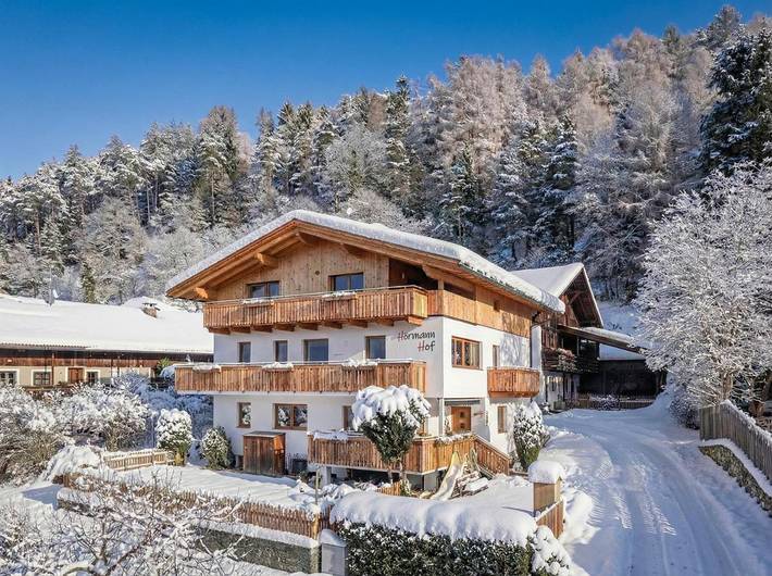 Gîte pour 5 personnes, avec Balcon et Terrasse ainsi que Jardin et Vue à Bressanone - 2