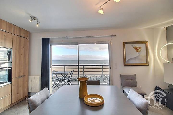 Gîte pour 4 personnes, avec terrasse dans Les Rosaires - 3