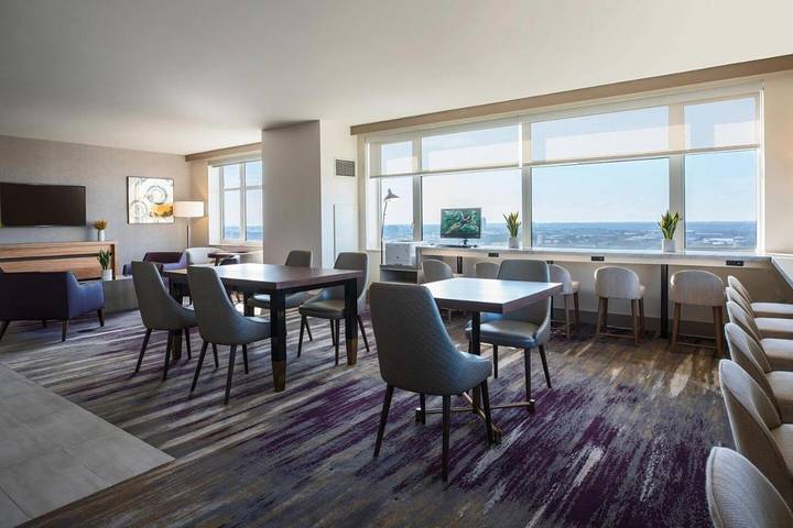 Hôtel pour 2 personnes, avec piscine et terrasse, animaux acceptés à Lombard - 4