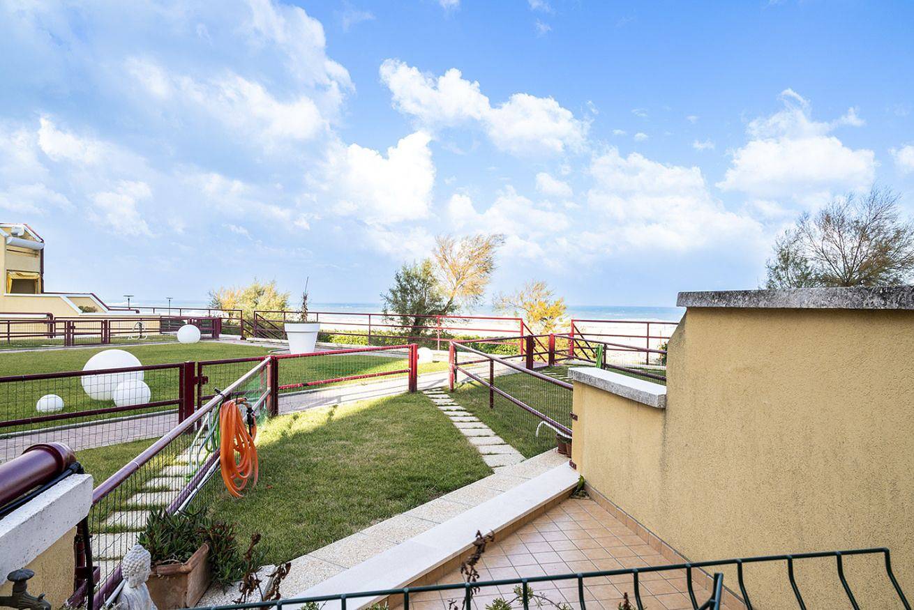 Ganze Wohnung, Se031 - Senigallia, two-room apartment facing the sea at the Piramidi residence in Senigallia, Senigallia (Gemeinde)