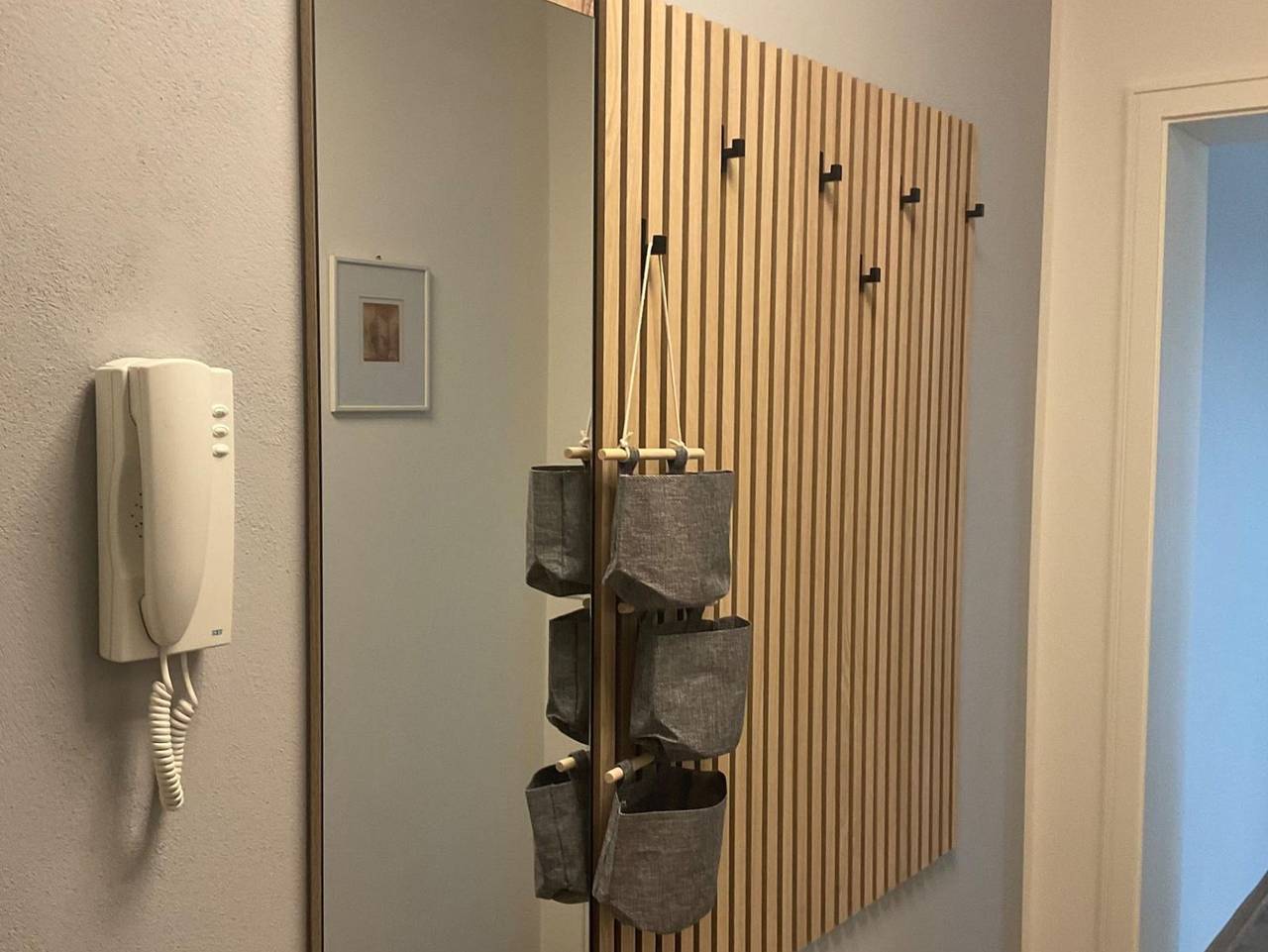 Ganze Ferienwohnung, Ferienwohnung "Aussichtsreich" - Appartement/Fewo, Dusche, Wc, 1 Schlafraum in Oesdorf (Bad Pyrmont), Bad Pyrmont