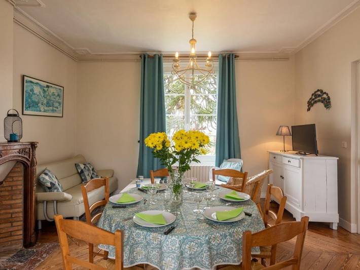 Location de vacances pour 6 personnes, avec jardin à Colleville - 2