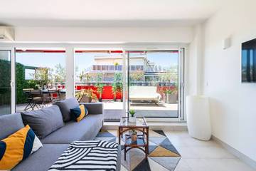 Gîte pour 2 personnes, avec terrasse dans Port du Mourre-Rouge