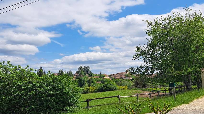Location de vacances pour 8 personnes, avec jardin et vue à Marsalès - 3