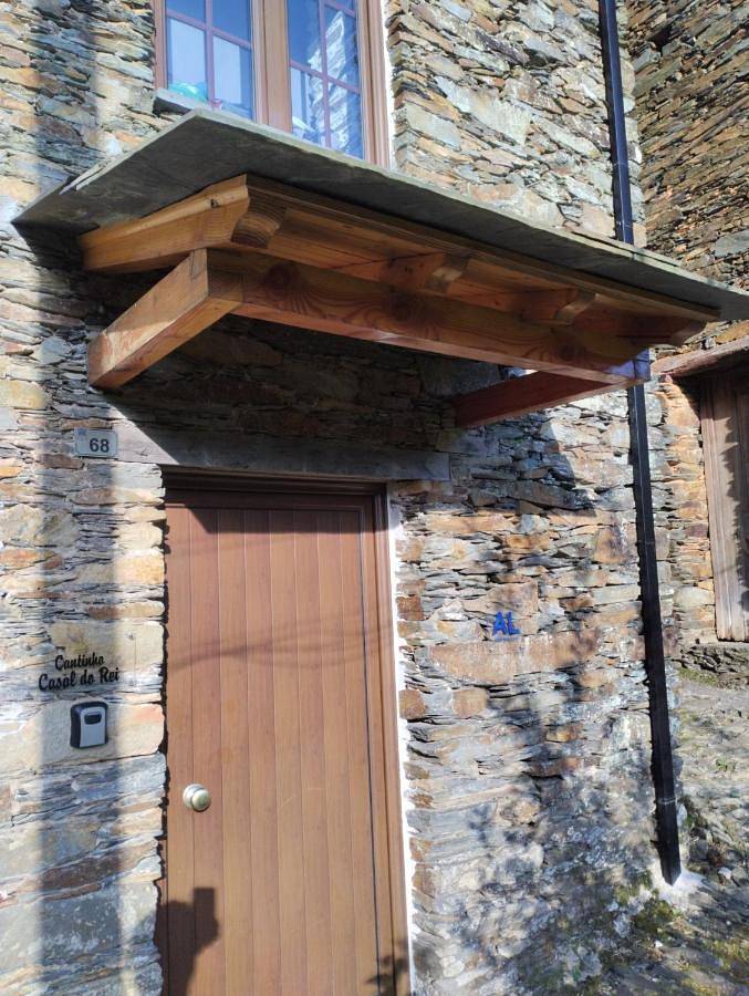 Casa de férias para 10 pessoas, com vista e terraço, com animais de estimação em Seia
