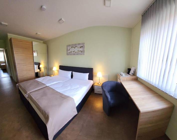 Hôtel pour 2 personnes, avec vue à Paderborn - 4