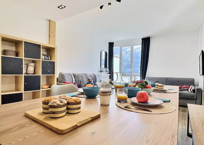 Apartamento entero, 3 estancias Para 8 personas en Tignes, cerca de las pistas y tiendas en la zona del lago. Situado en el cuarto piso de una residencia in Tignes, Massif de la Vanoise