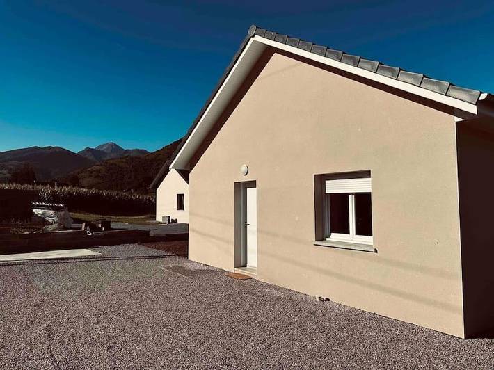 Location de vacances pour 6 personnes, avec vue et jardin à Gerde (homonymie) - 4