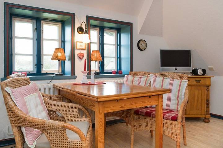 Ferienwohnung für 4 Personen, mit Terrasse und Garten sowie Ausblick in Tinnum - 4