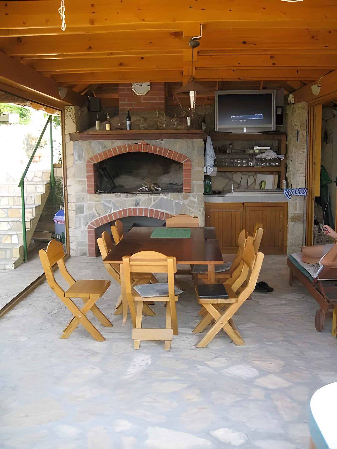 Ganze Ferienwohnung, Ferienwohnung mit schöner Terrasse und Meerblick  in Supetarska Draga, Rab