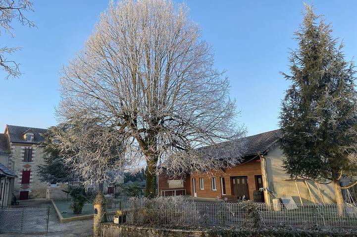 Maison de vacances pour 8 personnes, avec terrasse et jardin, animaux acceptés