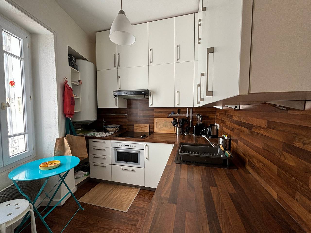 Entire apartment, Charming 2-Star Apartment for 4, Downtown and Close to Beach in Les Sables-d'Olonne, Vendée