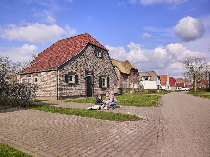 Vakantiehuis voor 7 personen, with Tuin and Zwembad as well as Sauna in Leudal