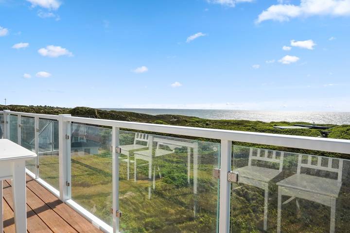Ferienwohnung für 4 Personen, mit Balkon und Ausblick in Hörnum - 2