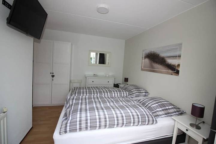 Villa für 10 Personen, mit Garten und Sauna sowie Balkon in Kamperland - 2
