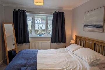 Holiday Rental for 7 People in Portreath, Cornwall, Photo 1
