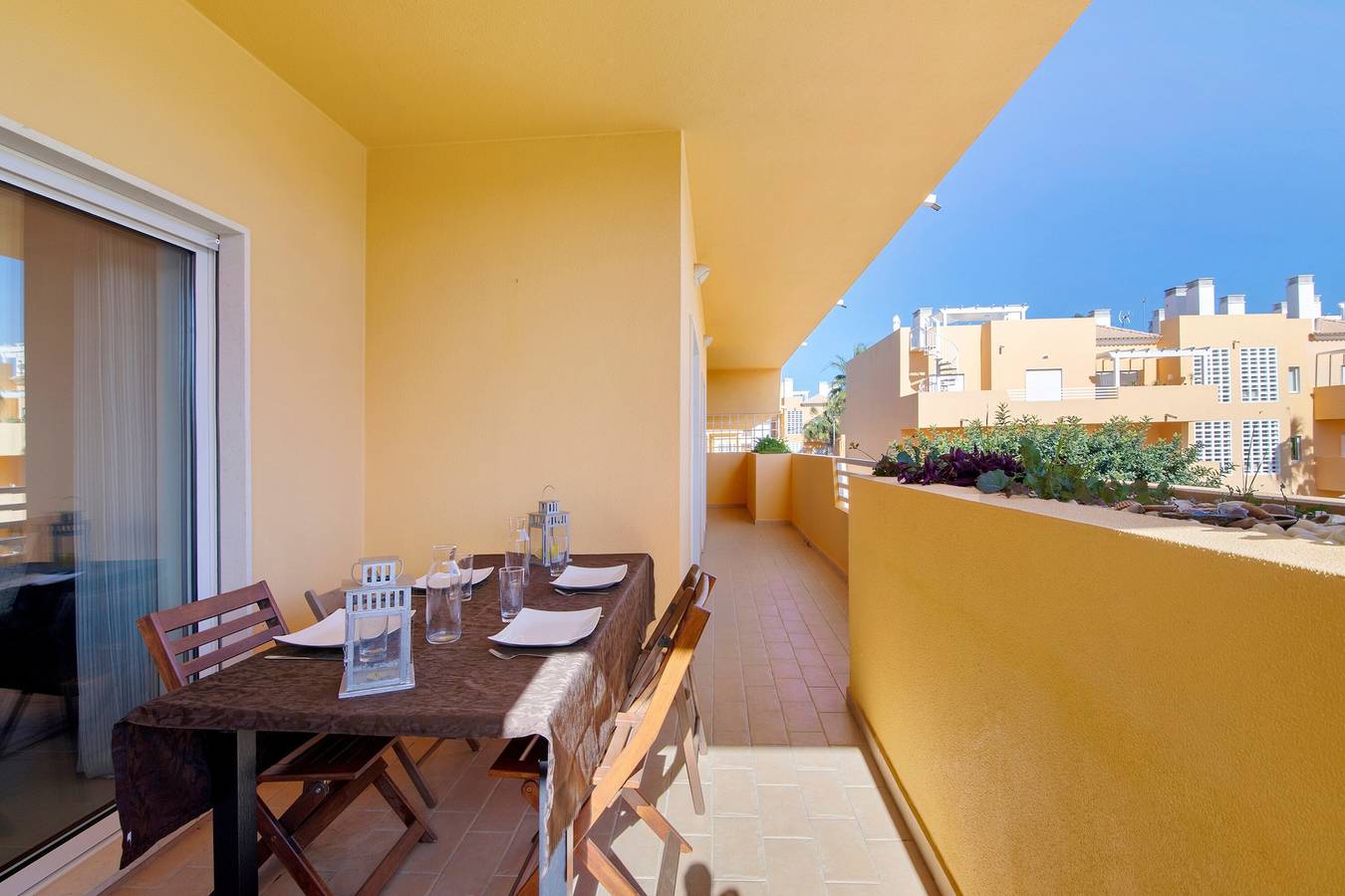 Appartamento intero, Appartamento 'Royal Cabanas T3' con Piscina Condominiale, Wi-Fi e Aria Condizionata in Cabanas de Tavira, Conceição e Cabanas de Tavira