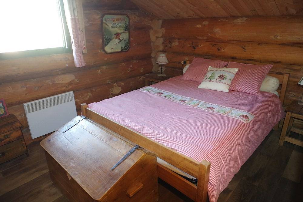 Pralognan La Vanoise - Le Pitchounet chalet en rondins (fustes) in Pralognan-la-Vanoise, Parc National de la Vanoise