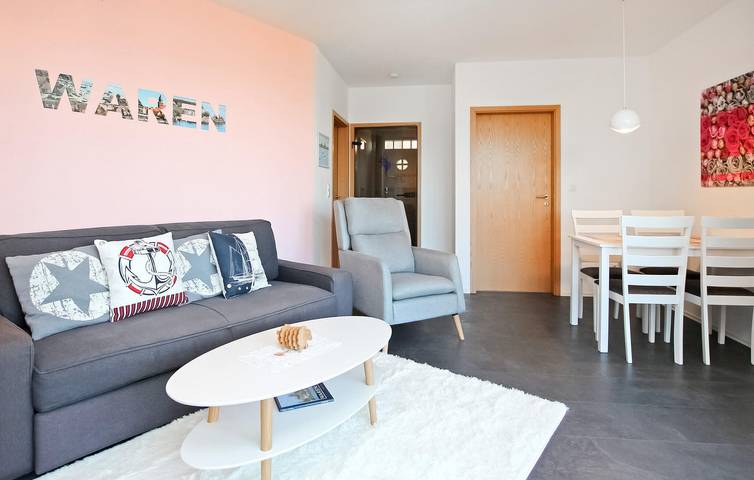 Ferienwohnung für 2 Personen, mit Terrasse in Waren (Müritz) - 4