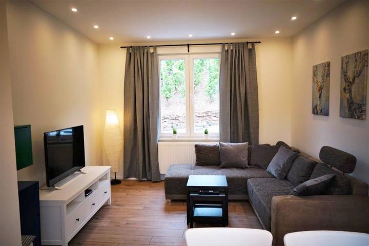 Ferienwohnung für 6 Personen, mit Terrasse und Ausblick in Ürzig - 2